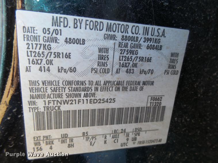 image for item DB2517 2001 Ford F250 Super Duty Crew Cab pickup truck