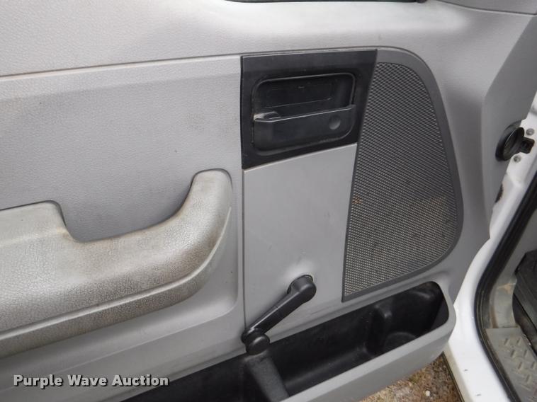 image for item DB3890 2007 Ford F150 XL SuperCab pickup truck