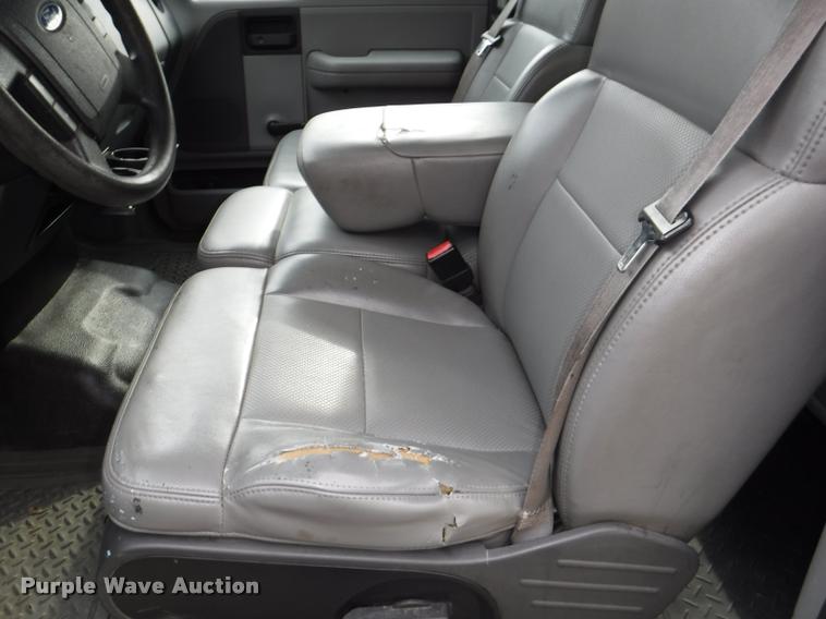 image for item DB3890 2007 Ford F150 XL SuperCab pickup truck