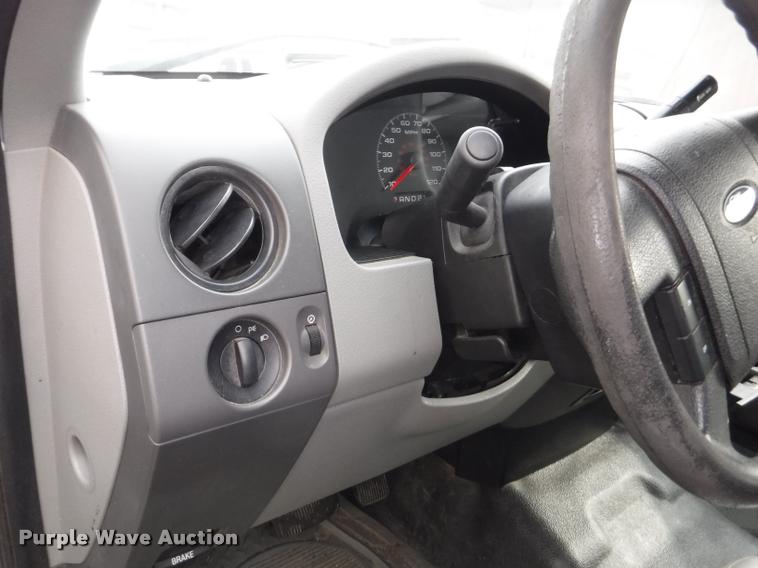 image for item DB3890 2007 Ford F150 XL SuperCab pickup truck