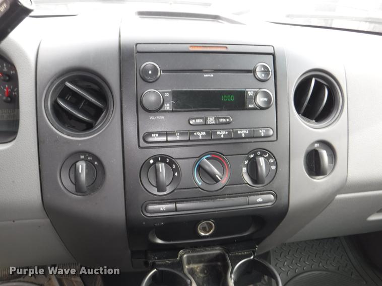 image for item DB3890 2007 Ford F150 XL SuperCab pickup truck