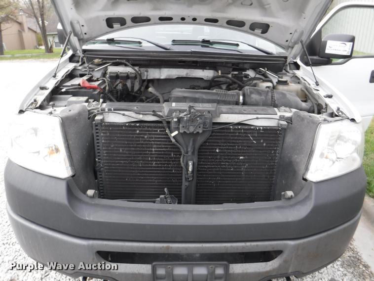 image for item DB3890 2007 Ford F150 XL SuperCab pickup truck