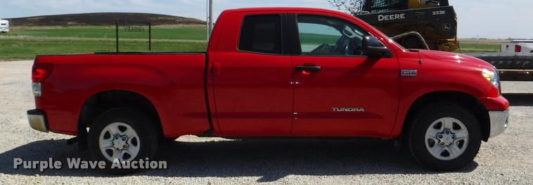 image for item DB3899 2008 Toyota Tundra Double Cab pickup truck