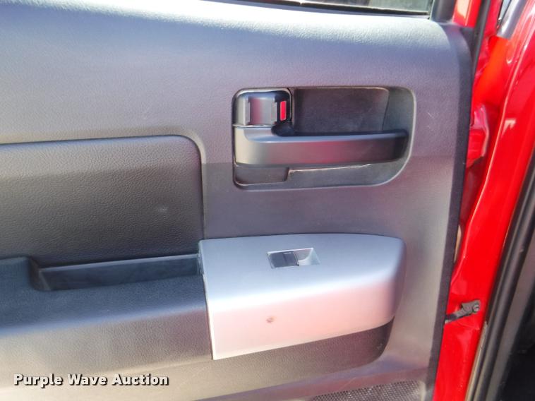 image for item DB3899 2008 Toyota Tundra Double Cab pickup truck