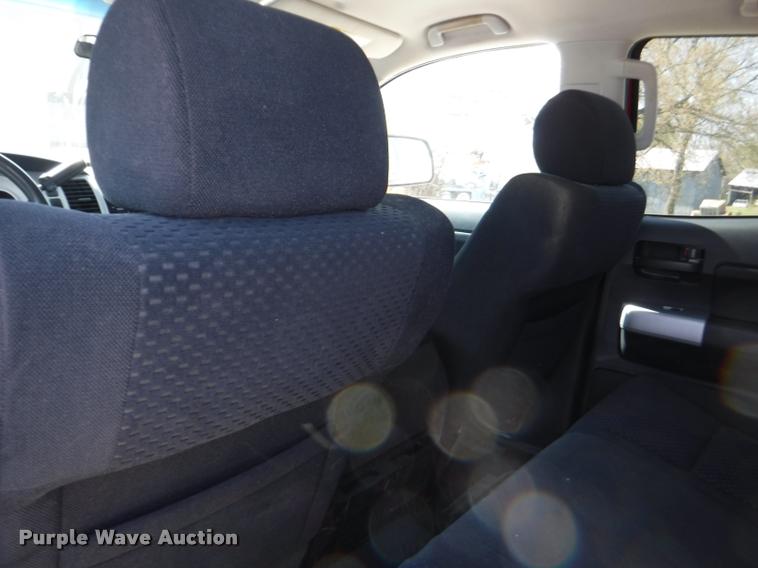 image for item DB3899 2008 Toyota Tundra Double Cab pickup truck