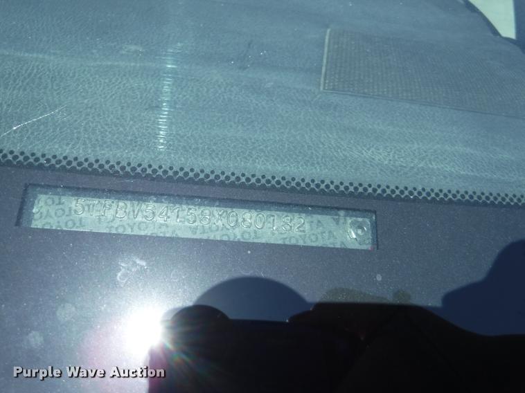 image for item DB3899 2008 Toyota Tundra Double Cab pickup truck