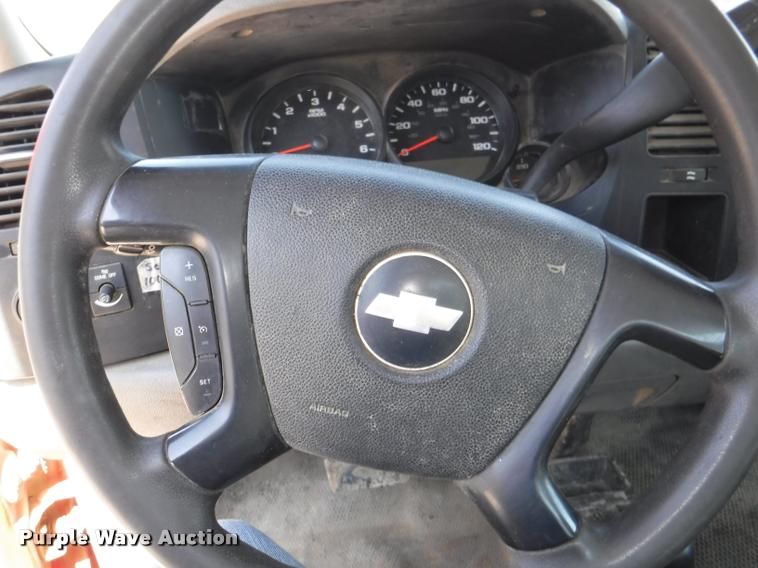 image for item DB3900 2009 Chevrolet Silverado 1500 pickup truck