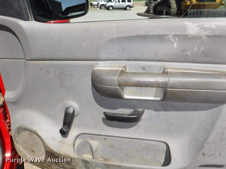 image for item DB3900 2009 Chevrolet Silverado 1500 pickup truck