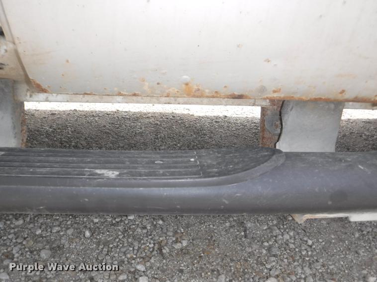 image for item DB3918 2004 Ford F250 Super Duty XL SuperCab pickup truck