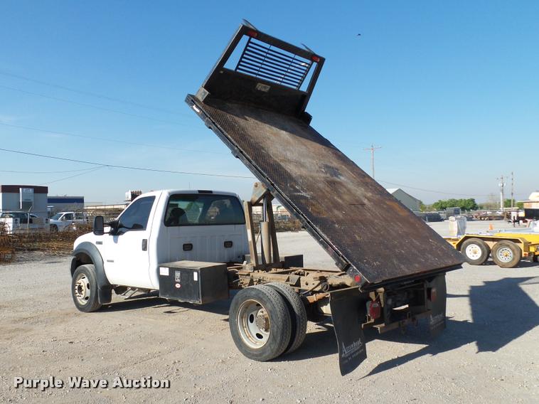 image for item DB4691 2007 Ford F550 XL dump bed truck