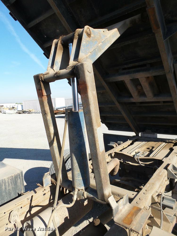 image for item DB4691 2007 Ford F550 XL dump bed truck