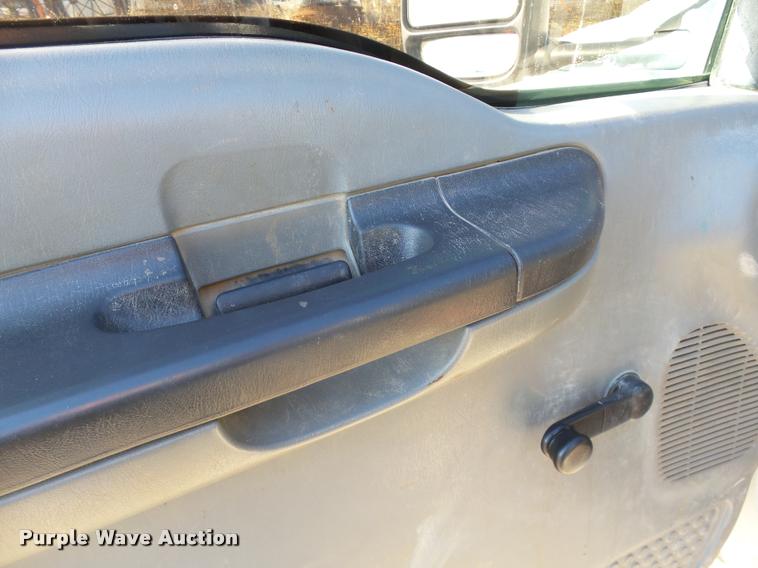 image for item DB4691 2007 Ford F550 XL dump bed truck