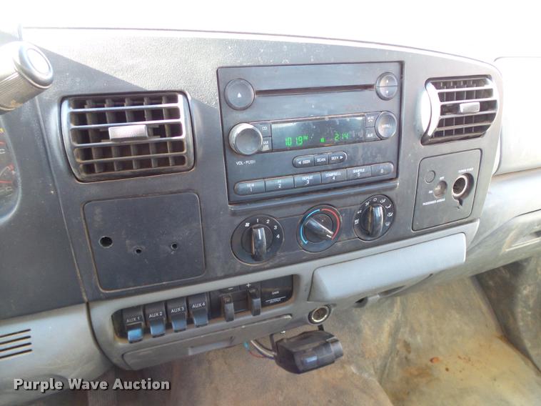 image for item DB4691 2007 Ford F550 XL dump bed truck