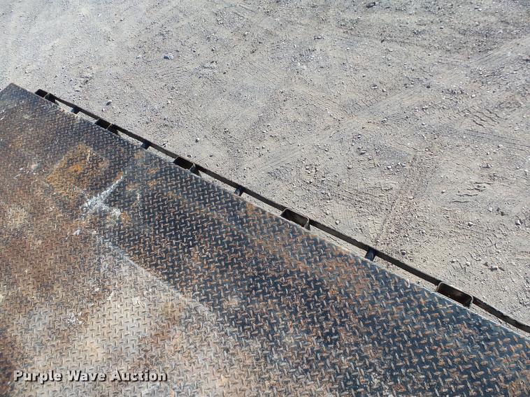 image for item DB4691 2007 Ford F550 XL dump bed truck