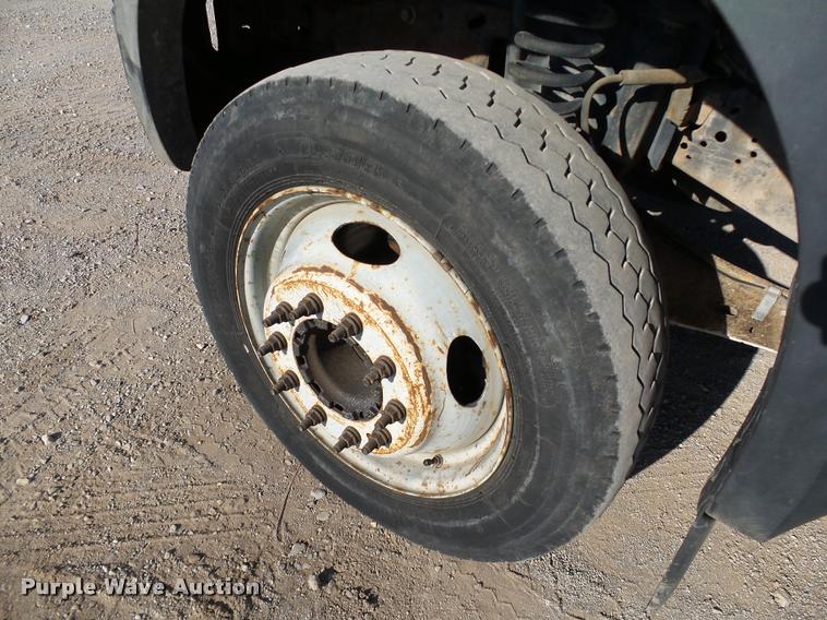 image for item DB4691 2007 Ford F550 XL dump bed truck