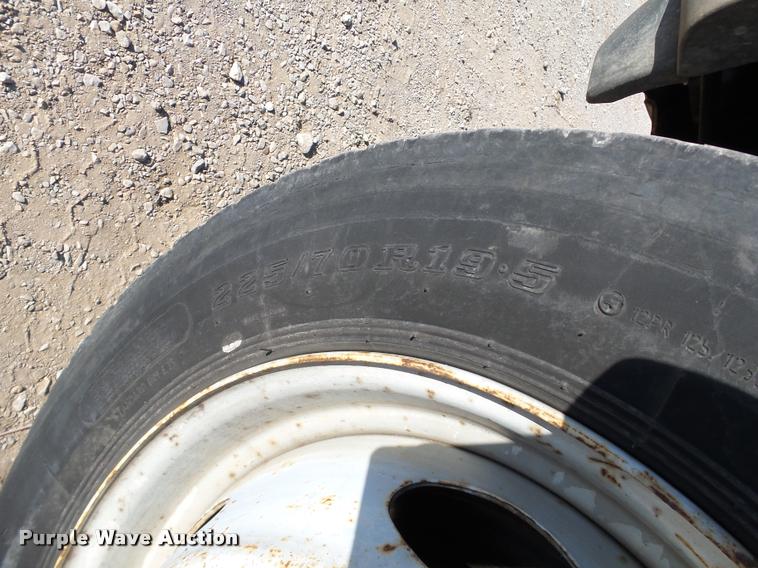 image for item DB4691 2007 Ford F550 XL dump bed truck