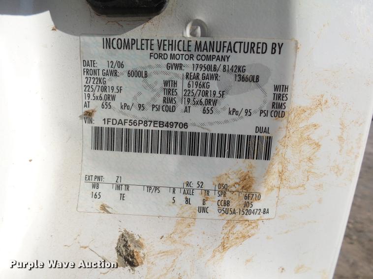 image for item DB4691 2007 Ford F550 XL dump bed truck