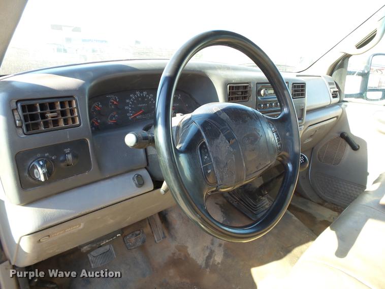 image for item DB4692 2000 Ford F350 XL Super Duty flatbed pickup truck