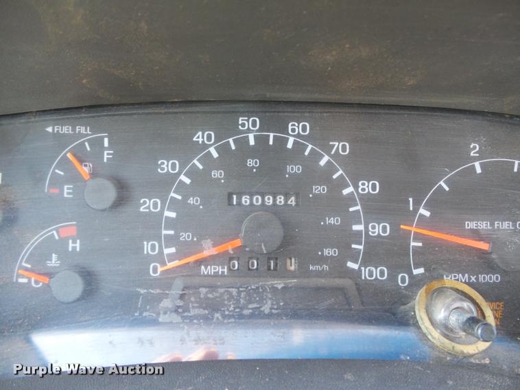 image for item DB4692 2000 Ford F350 XL Super Duty flatbed pickup truck