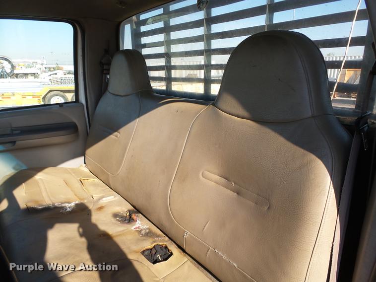 image for item DB4692 2000 Ford F350 XL Super Duty flatbed pickup truck