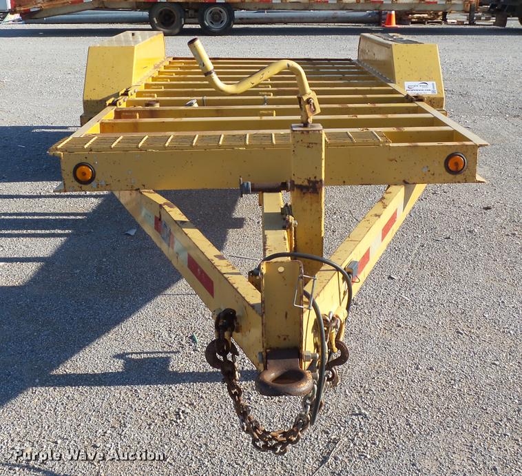 image for item DB4693 2000 Vermeer E550/E800 equipment trailer