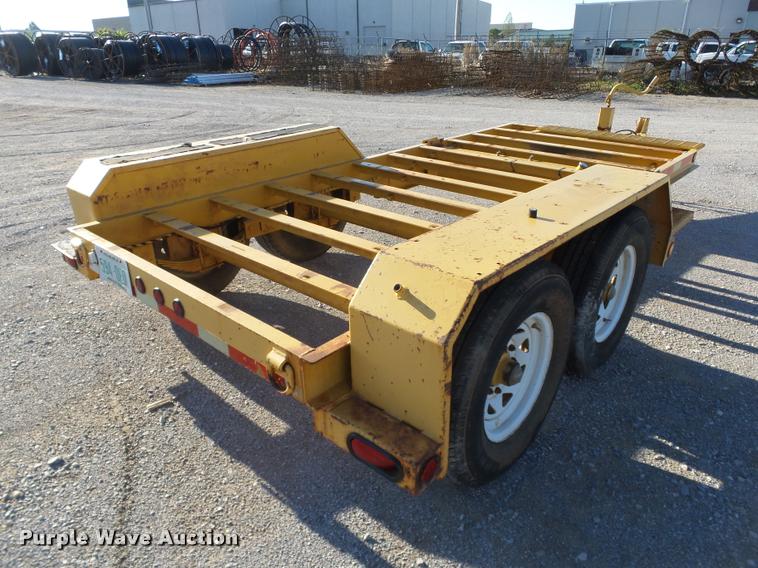 image for item DB4693 2000 Vermeer E550/E800 equipment trailer