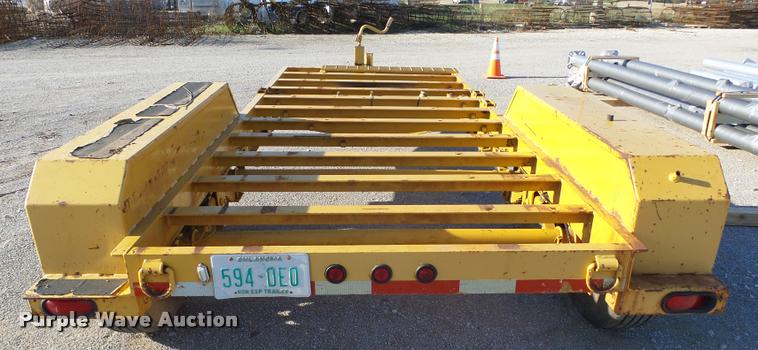 image for item DB4693 2000 Vermeer E550/E800 equipment trailer