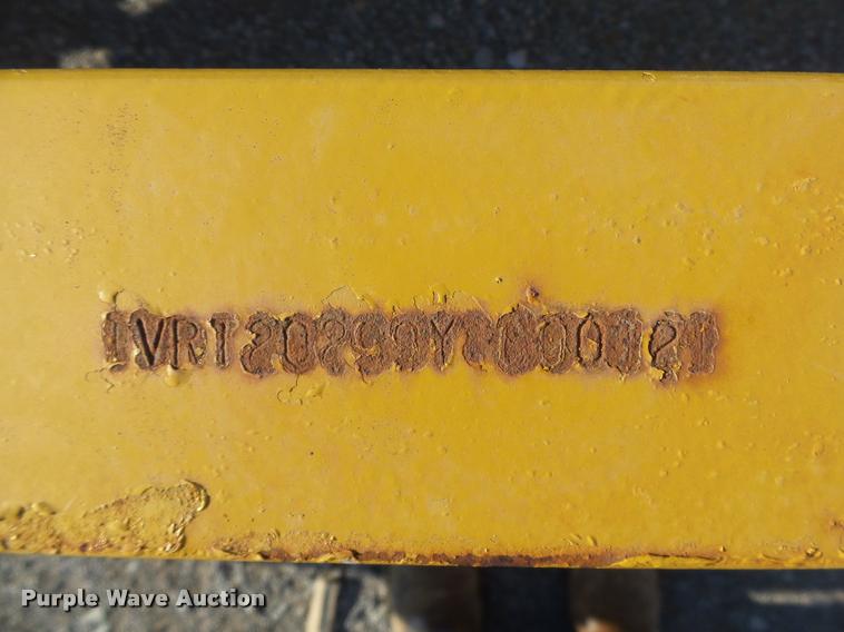 image for item DB4693 2000 Vermeer E550/E800 equipment trailer