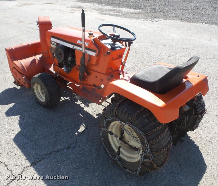image for item DC9238 Allis Chalmers 712 Hydro garden tractor