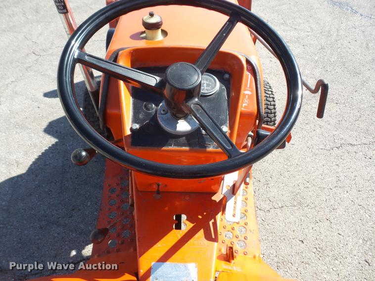 image for item DC9238 Allis Chalmers 712 Hydro garden tractor