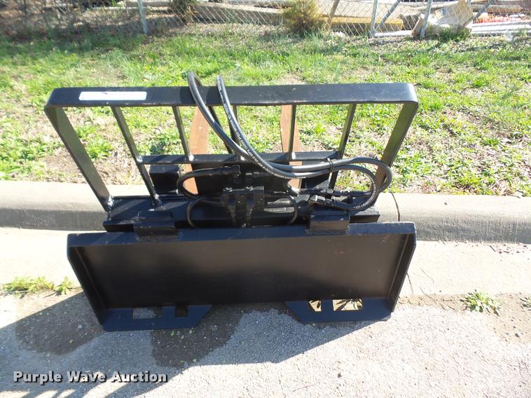 image for item DC9239 Skid steer pallet forks