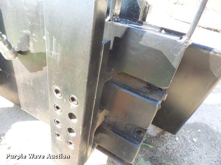 image for item DC9239 Skid steer pallet forks