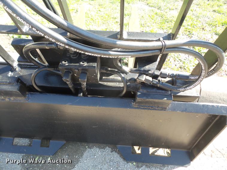 image for item DC9239 Skid steer pallet forks