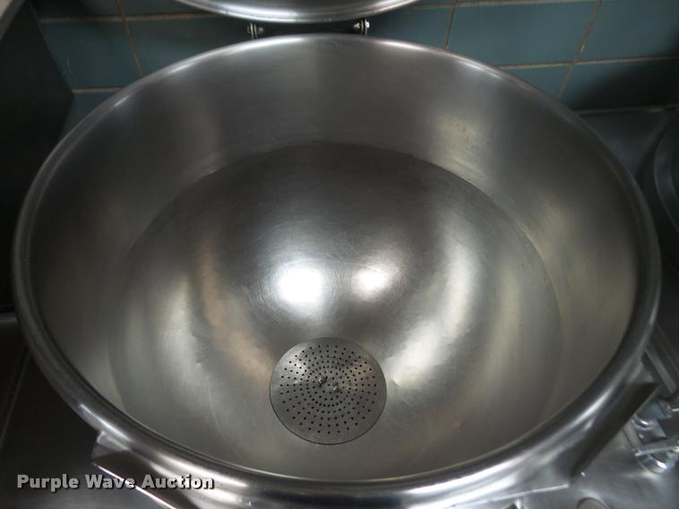 image for item DC9270 (2) direct steam kettles