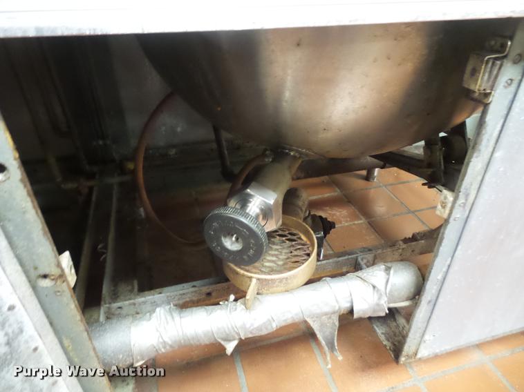 image for item DC9270 (2) direct steam kettles