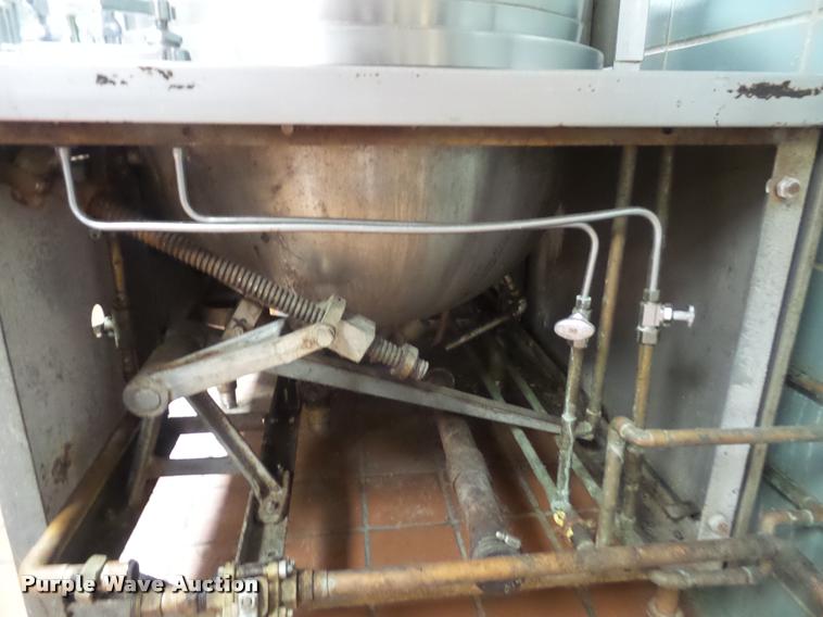 image for item DC9270 (2) direct steam kettles