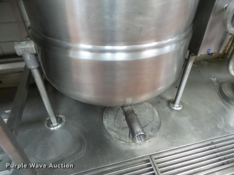 image for item DC9271 Crown food service direct steam kettle