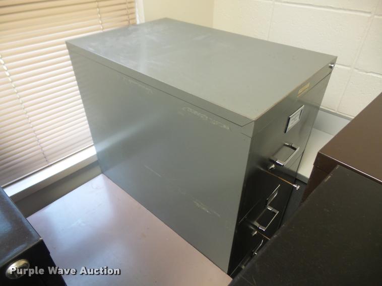 image for item DC9279 (15) four drawer letter filing cabinets