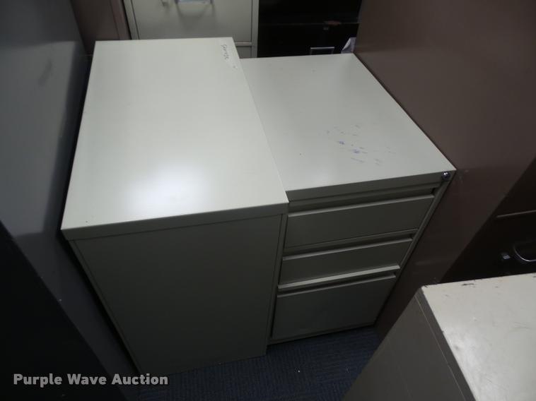 image for item DC9281 (24) filing cabinets