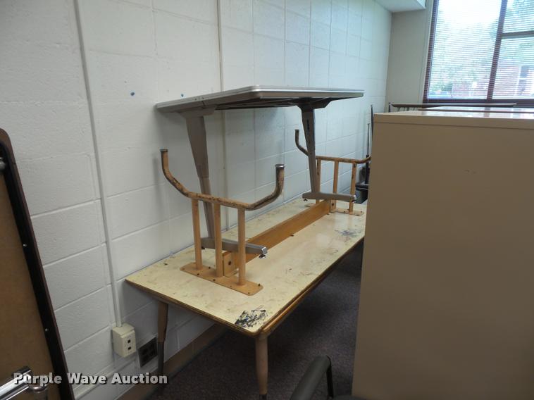 image for item DC9282 Furniture