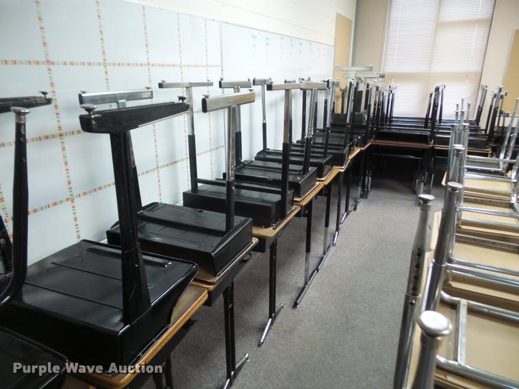 image for item DC9284 (254) student desks