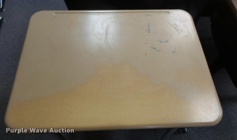 image for item DC9284 (254) student desks