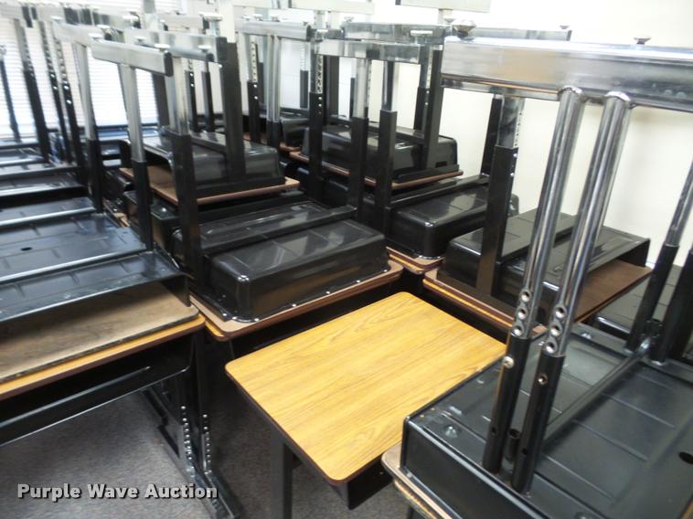 image for item DC9284 (254) student desks