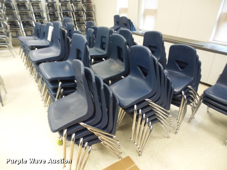 image for item DC9288 (267) student chairs