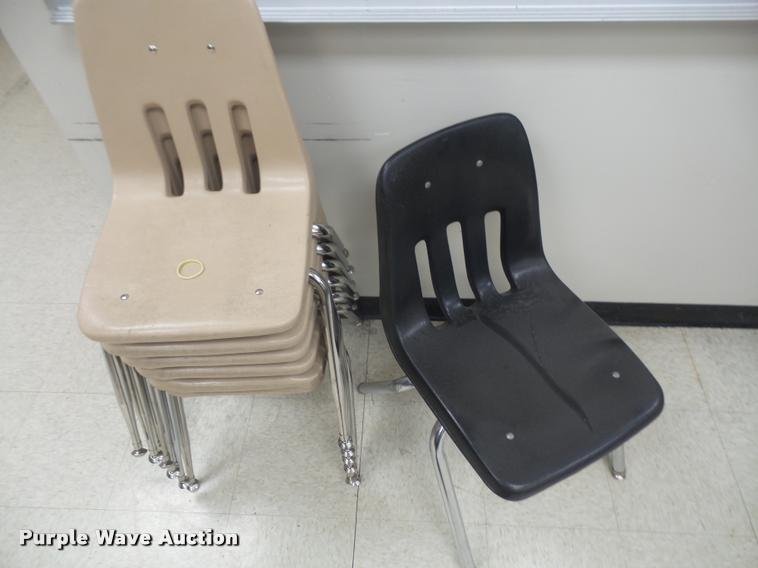 image for item DC9290 (91) student chairs