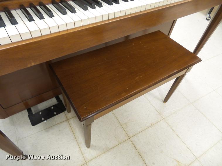 image for item DC9291 Baldwin Acrosonic piano