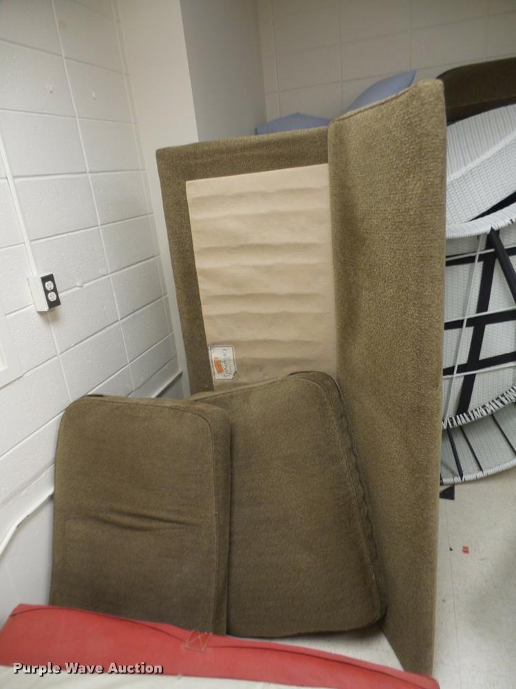 image for item DC9298 Furniture