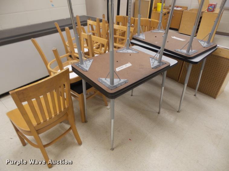 image for item DC9298 Furniture