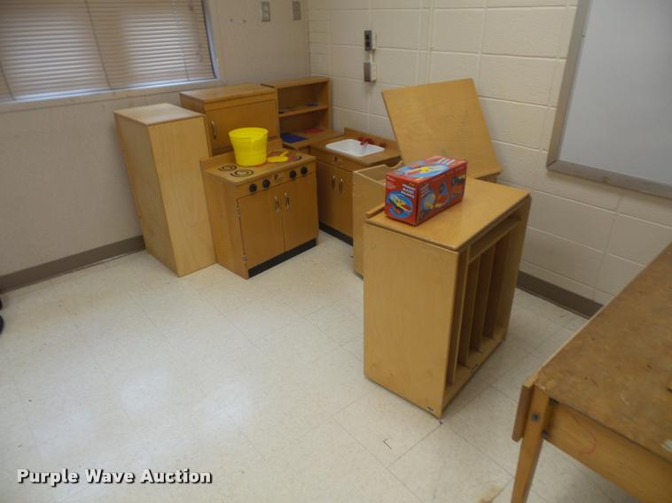 image for item DC9298 Furniture