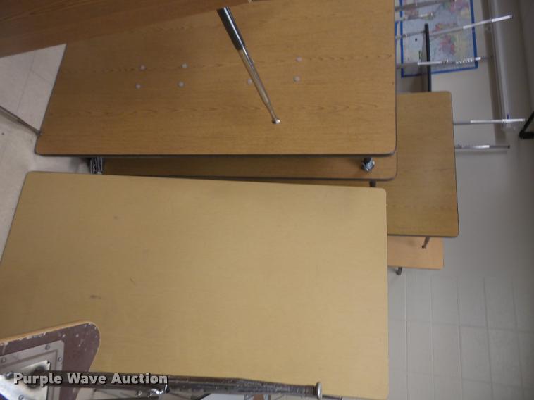 image for item DC9320 Furniture